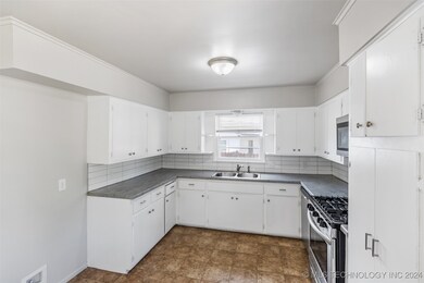 520 W Toledo St, Broken Arrow, OK 74012 - photo 5