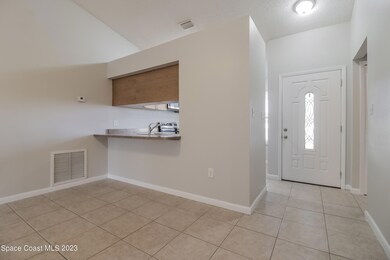002-photo-foyer-10445684
