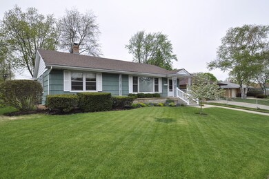 528 Lynn Terrace, Waukegan, IL 60085 - photo 3