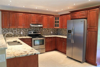 5310 SW 188th Ave, Southwest Ranches, FL 33332 - photo 3