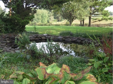 602 Sherry Dr, Sykesville, MD 21784 - photo 4