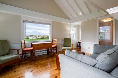 618ShoreRdU5-08-NTruro-w