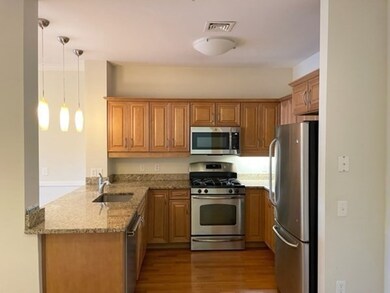 35 Commonwealth Ave unit 310, Chestnut Hill, MA 02467 - photo 6
