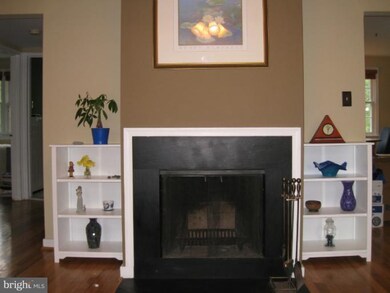 2242 Washington Ave unit 301, Silver Spring, MD 20910 - photo 6