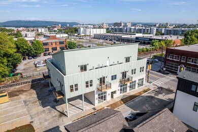 2-web-or-mls-1511-adams-st