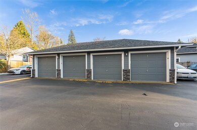 2201 192nd St SE unit Q101, Bothell, WA 98012 - photo 4