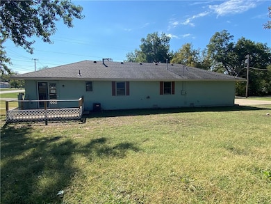 200 N Fulton St, Butler, MO 64730 - photo 3