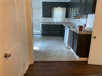 1616 3rd St, Statesville, NC 28677 - photo 7