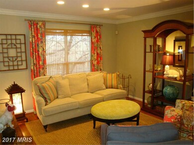 736 Leister Dr, Lutherville Timonium, MD 21093 - photo 4