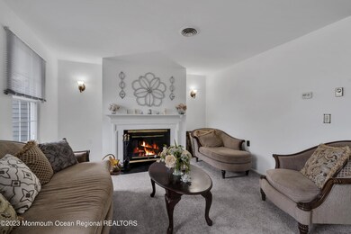 25 Auburn St, Whiting, NJ 08759 - photo 6