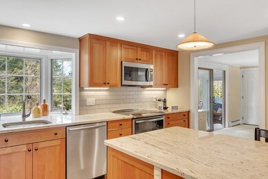 26 Joseph Reed Ln, Acton, MA 01720 - photo 3