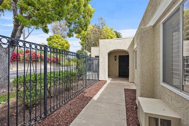 5503 Paseo Del Lago W unit A, Laguna Woods, CA 92637 - photo 4