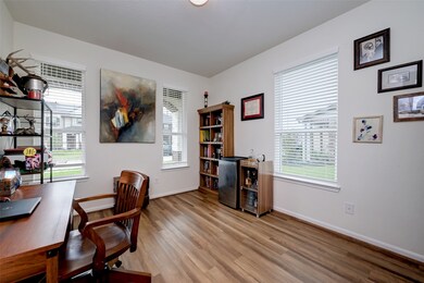 3713 Eastbury Ln, Pearland, TX 77584 - photo 7