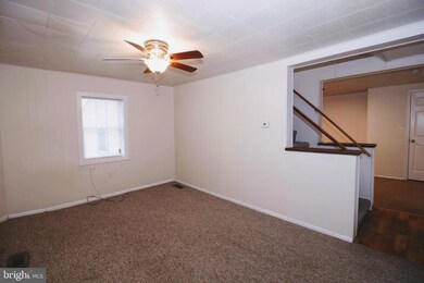 20 S Virginia Ave, Brunswick, MD 21716 - photo 2
