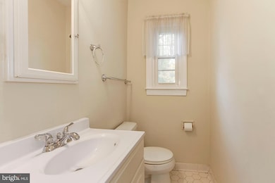 2609 Holman Ave, Silver Spring, MD 20910 - photo 5