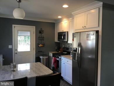 5213 56th Ave, Hyattsville, MD 20781 - photo 4