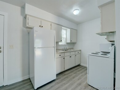 1080 7th St, Wilson, OK 73463 - photo 2