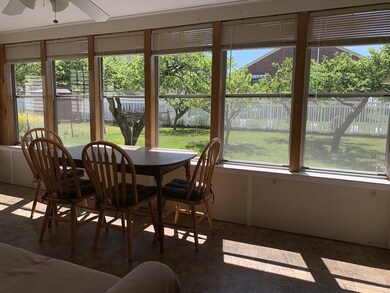 25 Cedar St, Ludlow, MA 01056 - photo 3