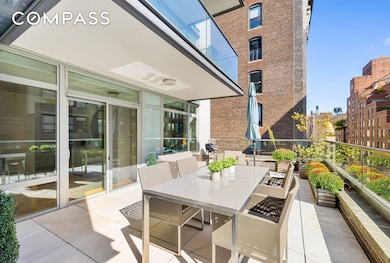 Chelsea Green unit 10A, New York, NY 10011 - photo 2