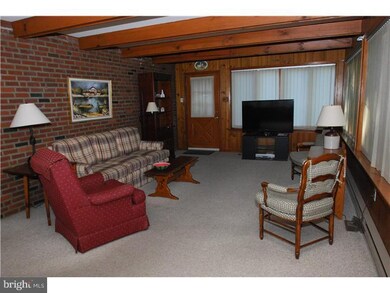 516 Circle Dr, Havertown, PA 19083 - photo 7