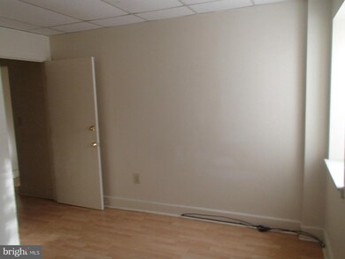 1912 Madison Ave unit 101, Baltimore, MD 21217 - photo 6