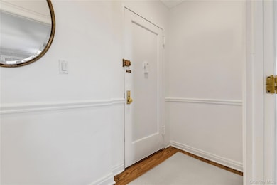 Alden House unit 6L, Larchmont, NY 10538 - photo 6
