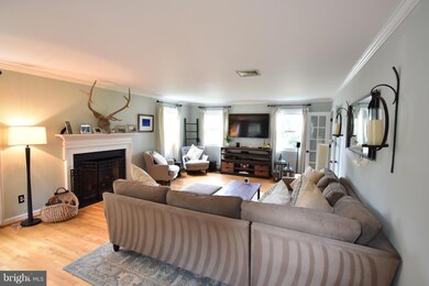 3 Charles Ridge Garth, Towson, MD 21204 - photo 4