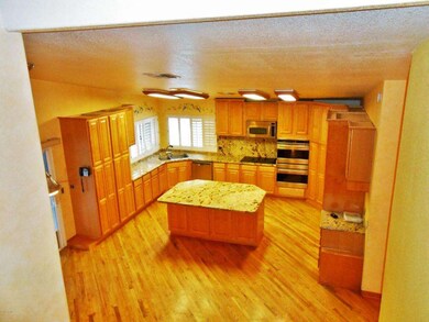 1206 N Benson Ln, Chandler, AZ 85224 - photo 4