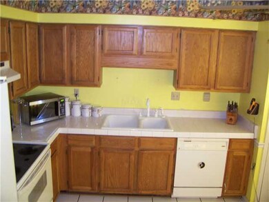 View  of kitchen