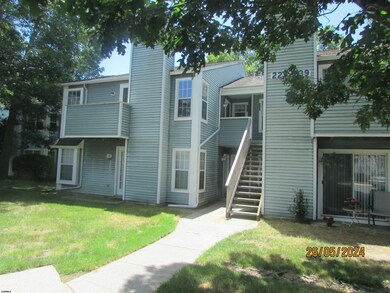 229 Meadow Ridge Rd unit 2, Galloway, NJ 08205 - photo 3