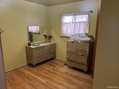 17219 Oconnor Ave, Allen Park, MI 48101 - photo 4