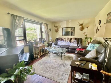 106 Edwards Ct, Matamoras, PA 18336 - photo 3