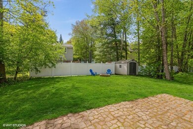 38 Chestnut St, Old Orchard Beach, ME 04064 - photo 4