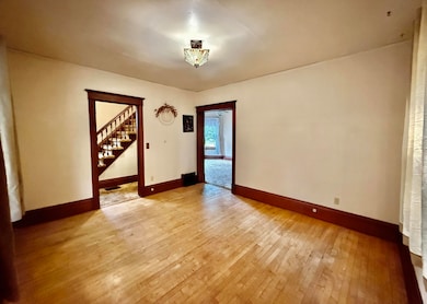 201 8th Ave SW, Aberdeen, SD 57401 - photo 4