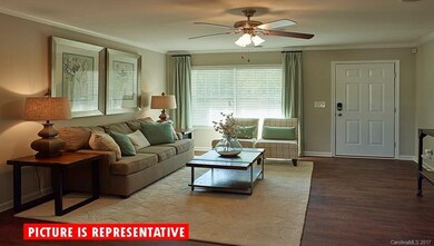 116 Harvest Pointe Dr unit 6, Statesville, NC 28677 - photo 4