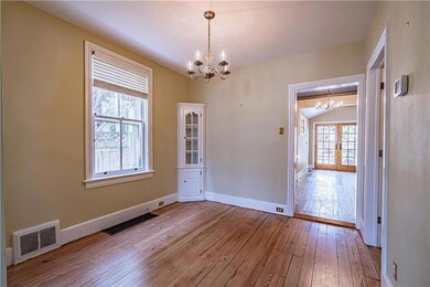 239 E Church St, Bethlehem, PA 18018 - photo 7