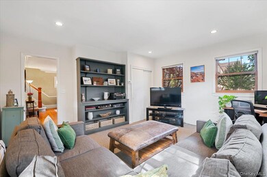 2100 Ambrose Ct, North Baldwin, NY 11510 - photo 6