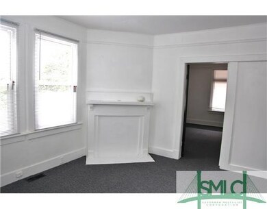 Kitchen. lower unit