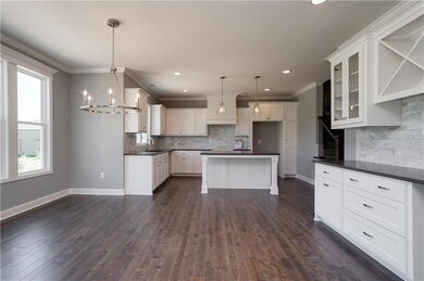 21806 W 46th Terrace, Shawnee, KS 66226 - photo 5