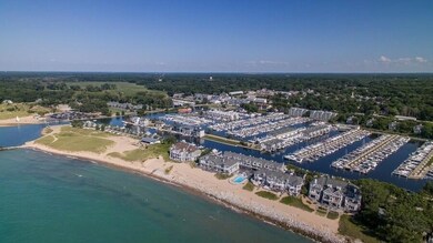 20_409LakeDr_Unit11_900004_LowRes
