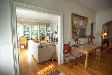 619 Washington St unit A, Wellesley, MA 02482 - photo 3