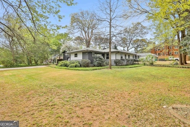 2037-B Lively Ridge Rd NE, Atlanta, GA 30329 - photo 7