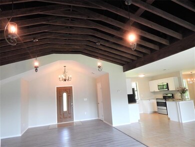 4676 Highland Dr, Denison, TX 75020 - photo 4