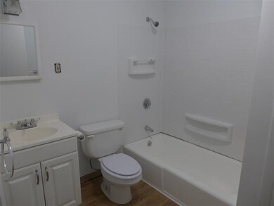 130 Mammoth Rd unit 414, Hooksett, NH 03106 - photo 5