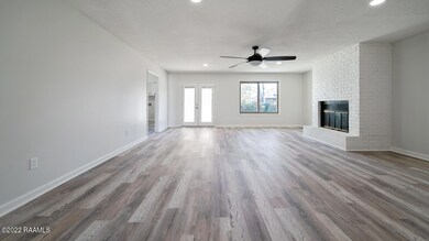 102 WALNUT-9