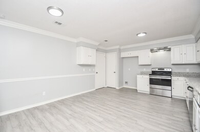 15330 Meadow Village Dr, Houston, TX 77095 - photo 7