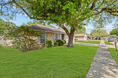 16334 Maplemont Dr, Houston, TX 77095 - photo 3