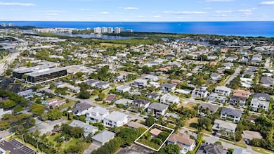 1001 NE 2nd Terrace, Boca Raton, FL 33432 - photo 2