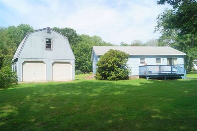 84 Scobie Pond Rd, Derry, NH 03038 - photo 2
