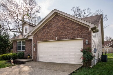 5922 E Manslick Rd, Louisville, KY 40219 - photo 3